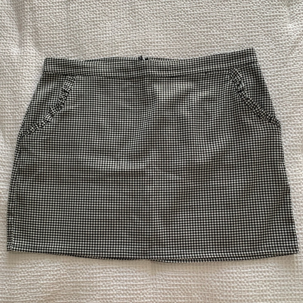 Houndstooth Skirt